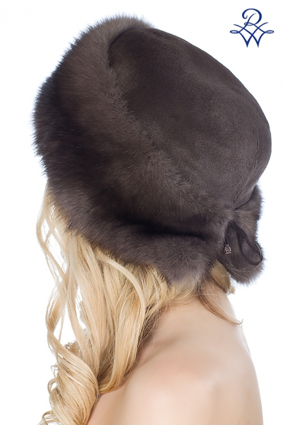 Шапка из соболя баргузинского женская 15905709 шапка Очарование соболь элитный, норка