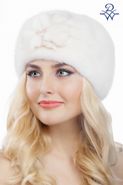 Меховая женская норковая белая шапка 2071 модель Ариэль норка жемчуг