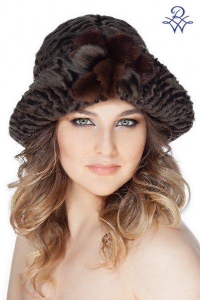 Шляпа из каракульчи женская меховая 59.7.23 каракульча коричневая